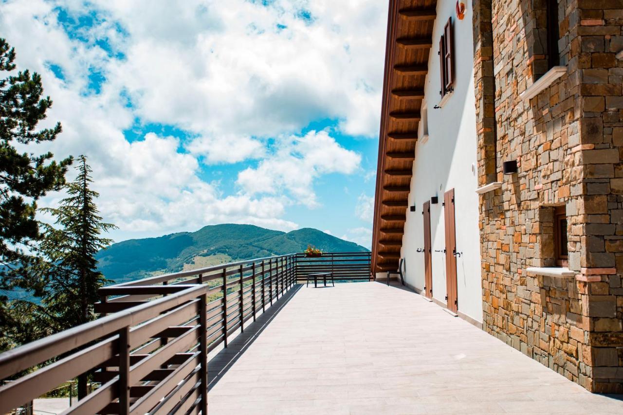 Hotel Monte Campo Capracotta Esterno foto